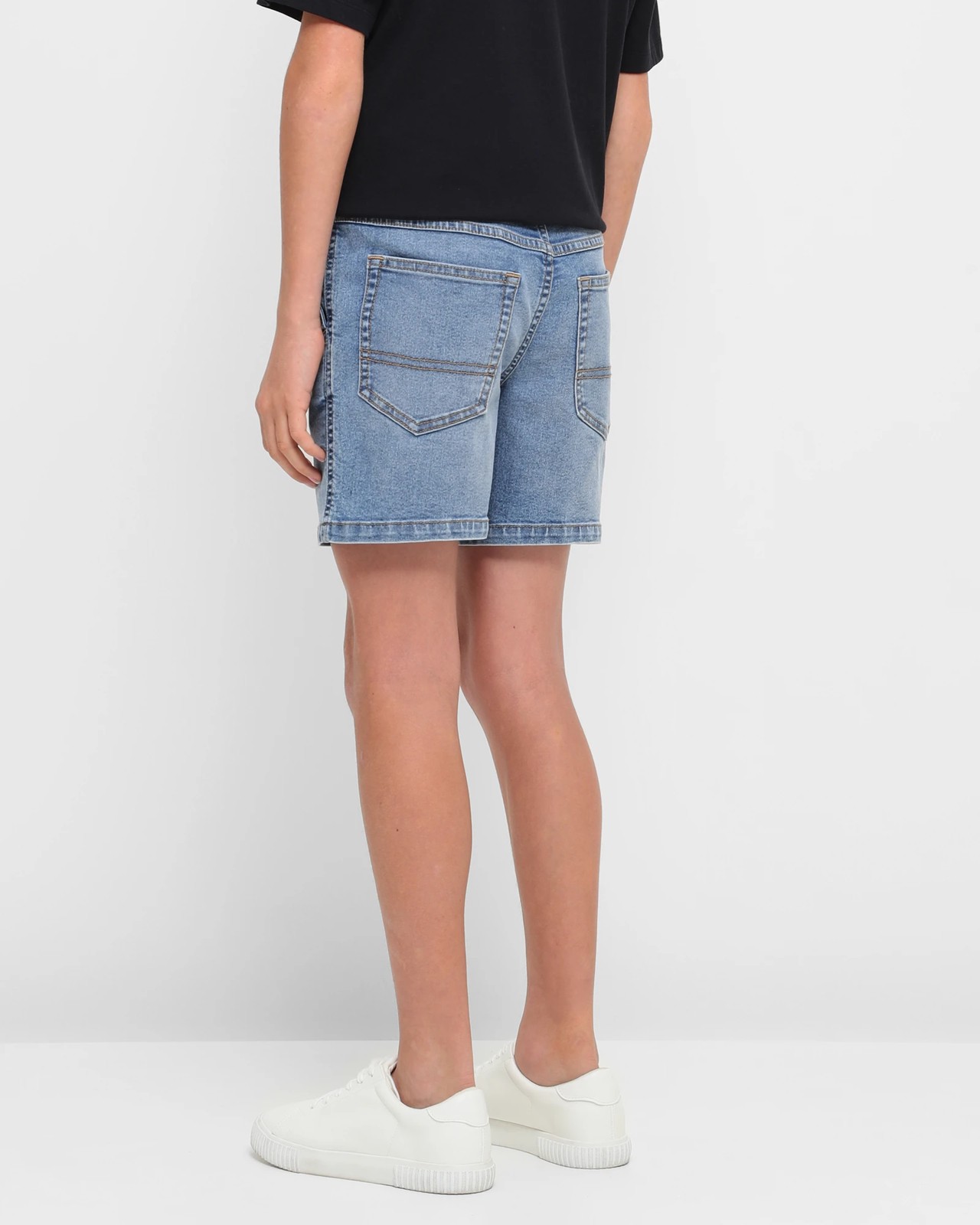 375_68007423_3+26A7B1