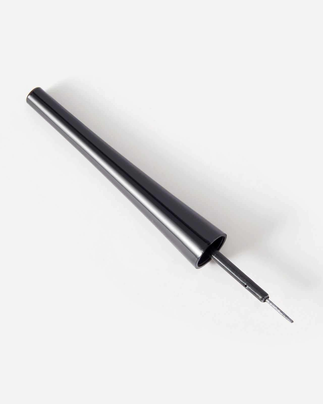 OXX Beauty 3 Piece Halloween Metallic Liquid Eyeliner Set 2 of 6