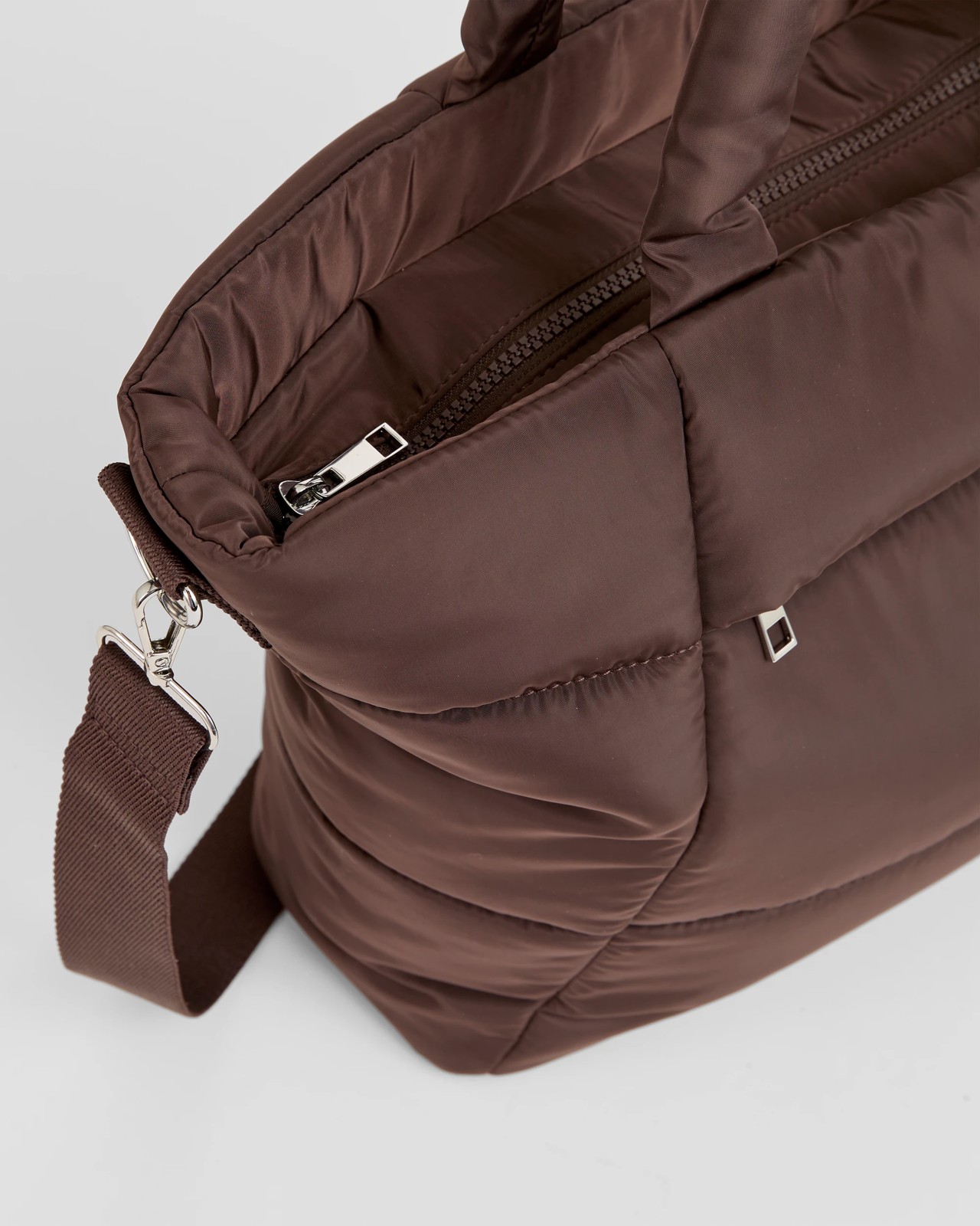 Active Quilted Tote Bag - Chocolate 2 of 2