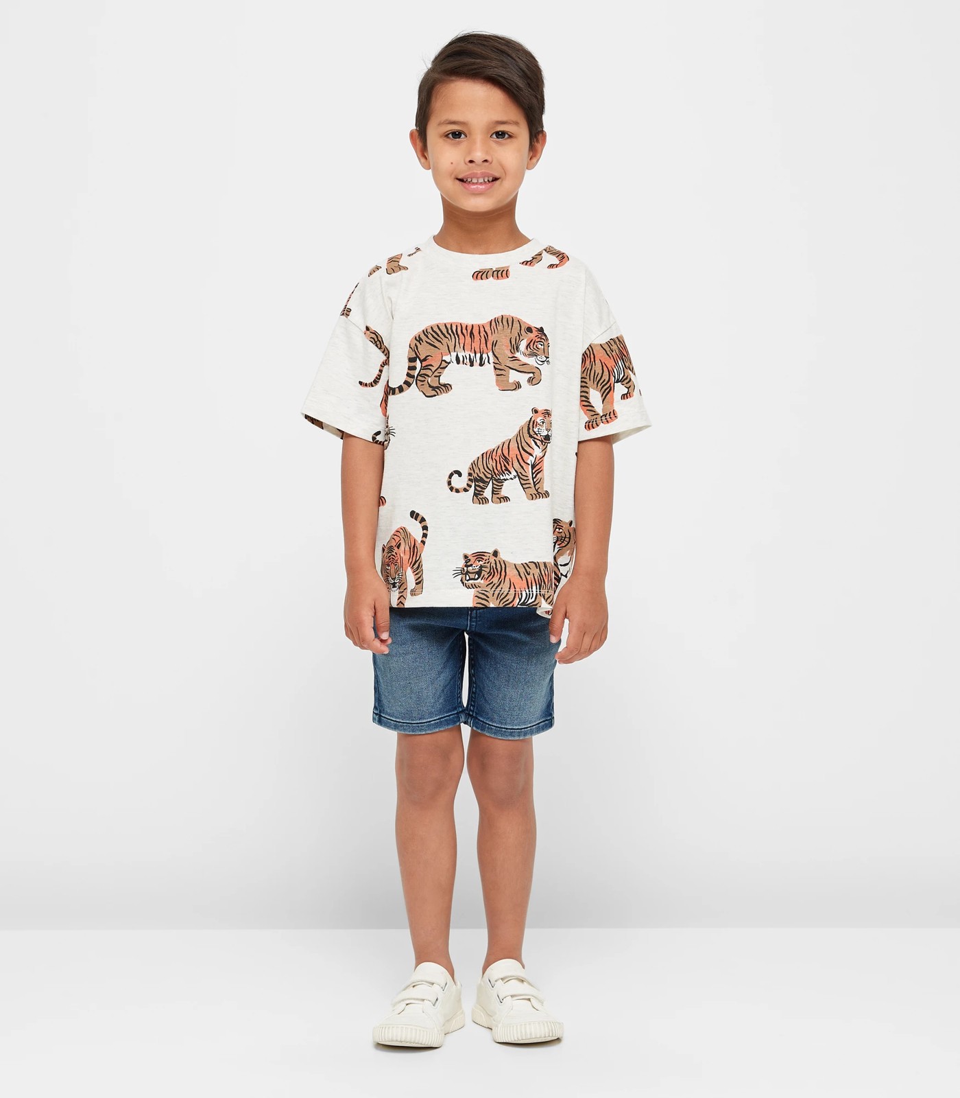 Oversized Tiger T-shirt 3 of 6