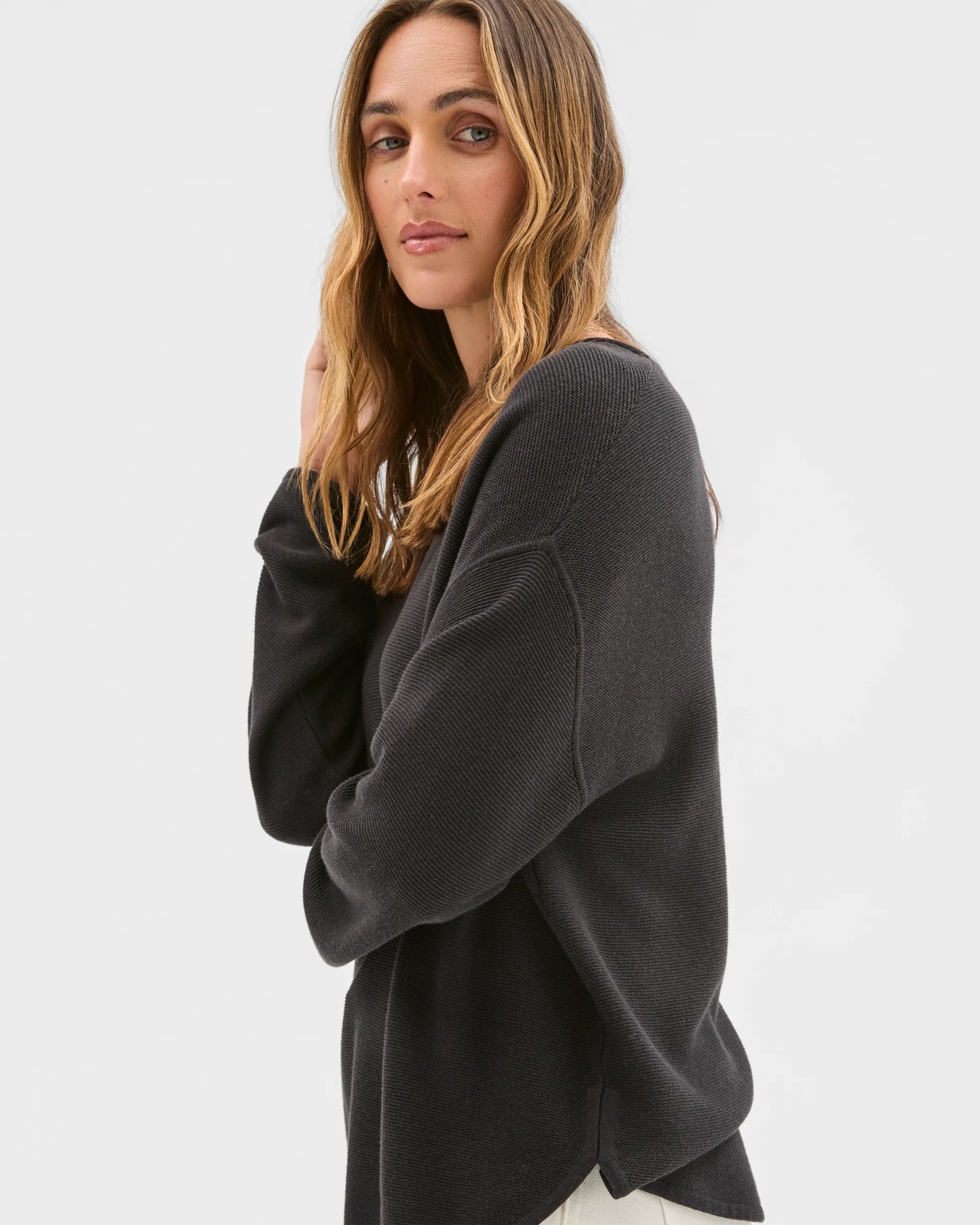 220_72089460_3+220T7208