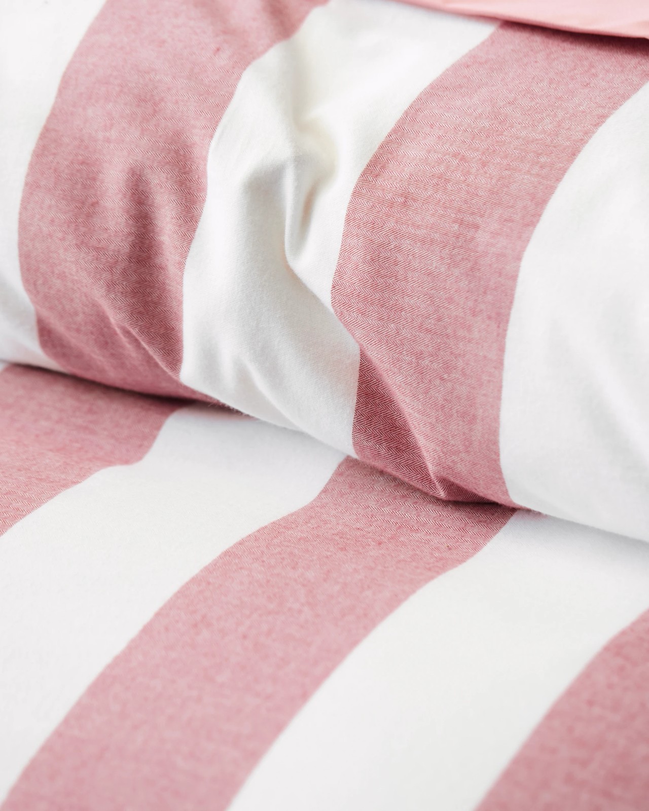 500_71223018_20+282F9D