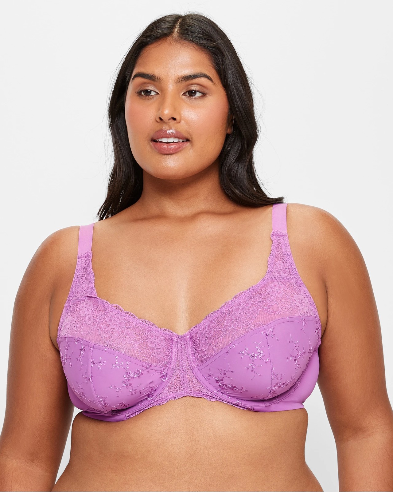 Plus Size Embroidered and Lace Underwire Bra