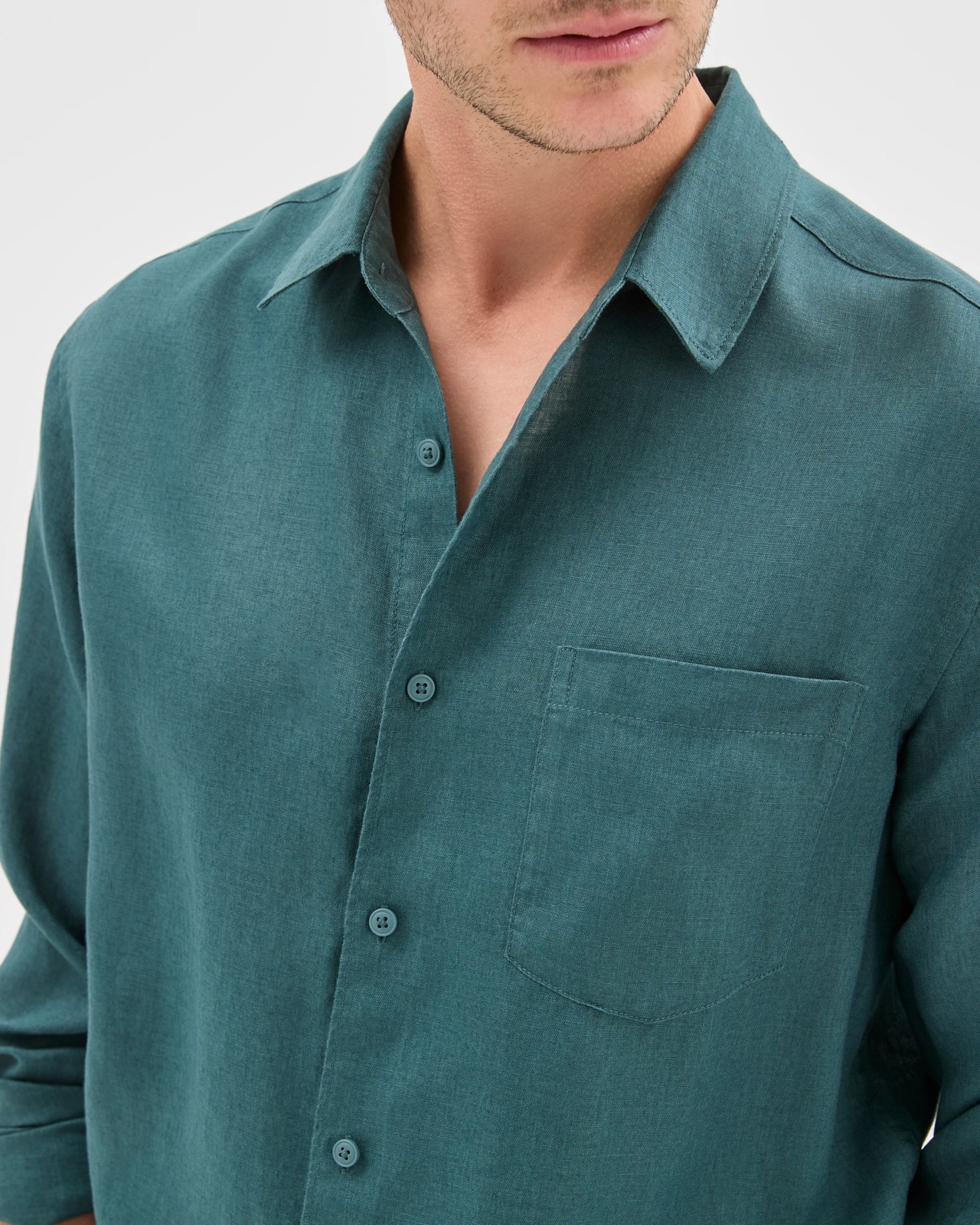 European Linen Long Sleeve Shirt - Hunter Green 4 of 5