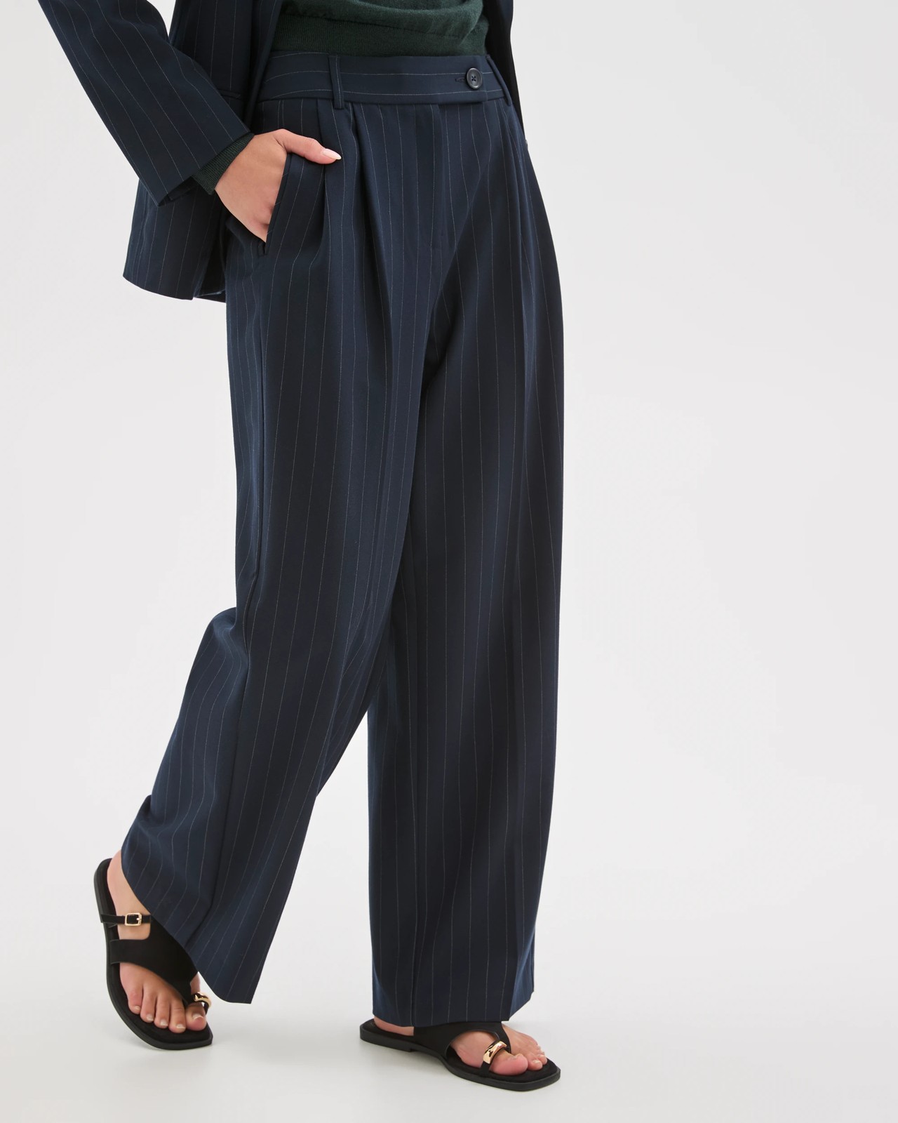 290_72428849_6+290T7242