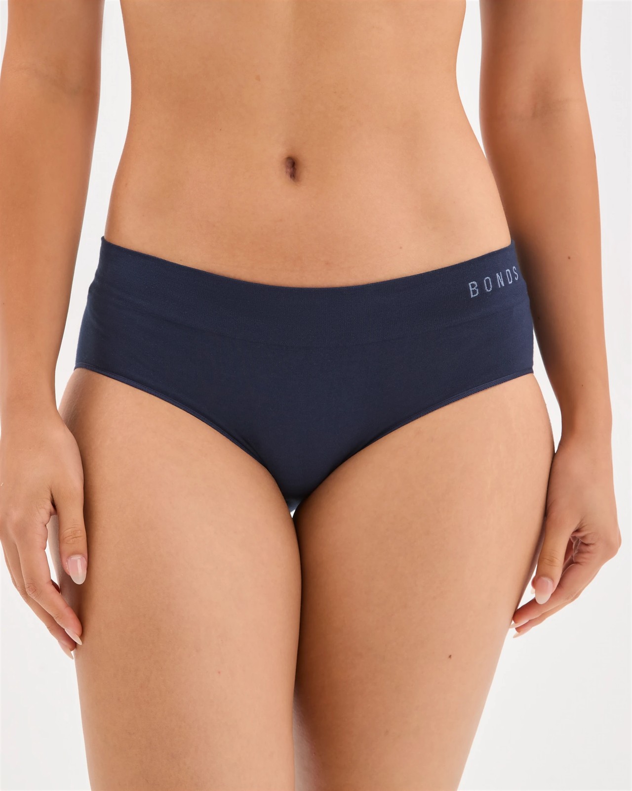 Bonds 2 Pack Seamless Midi Briefs 2 of 4