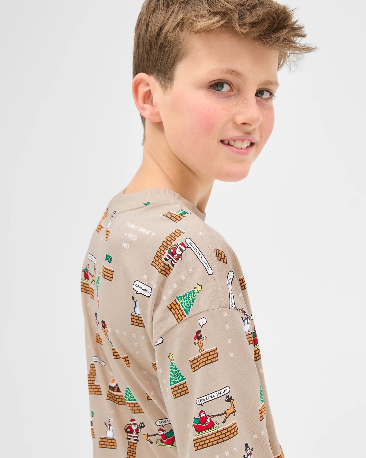 Australian Cotton Christmas Oversized T-Shirt - Neutral 4 of 5