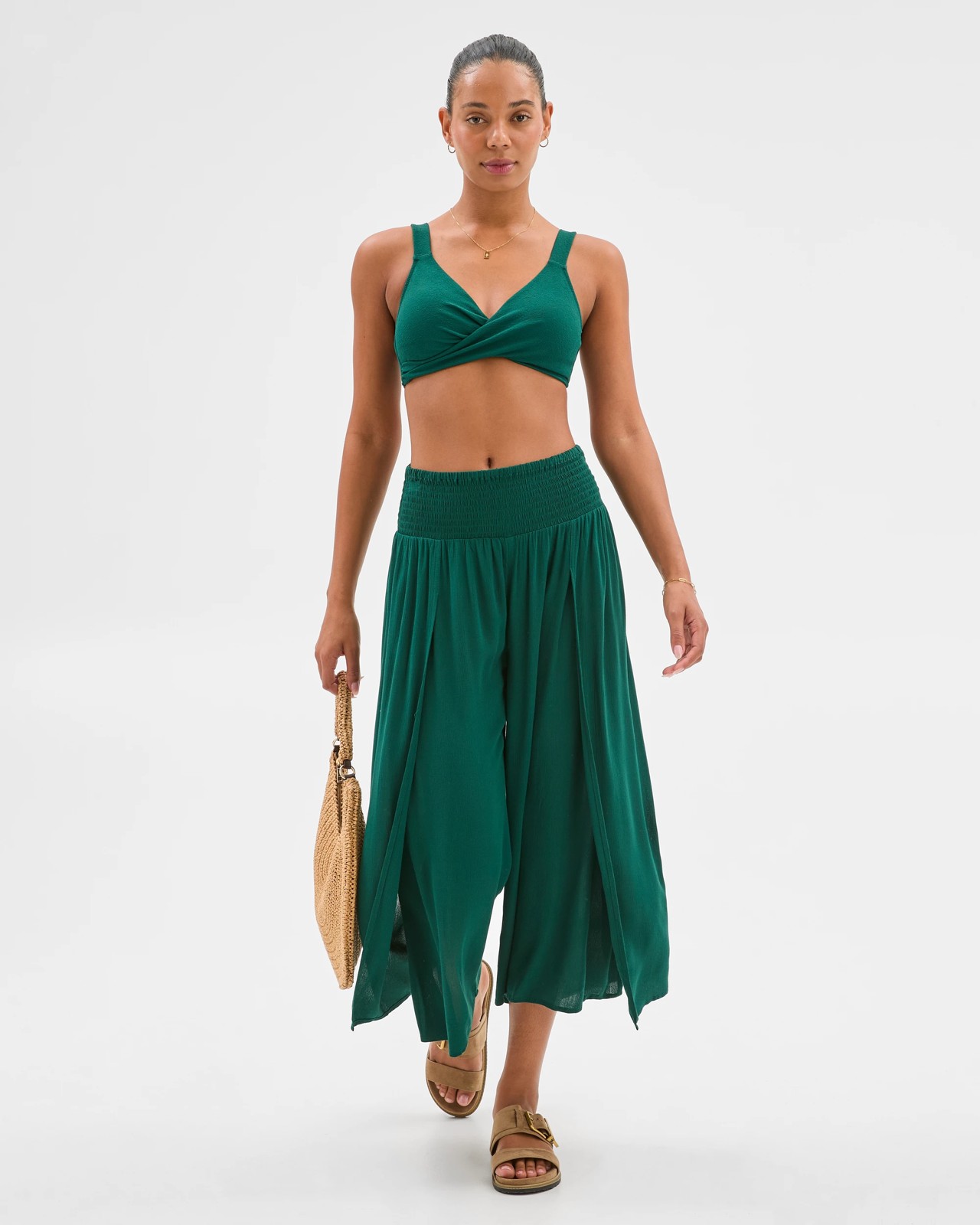 225_71906119_3+225T7190