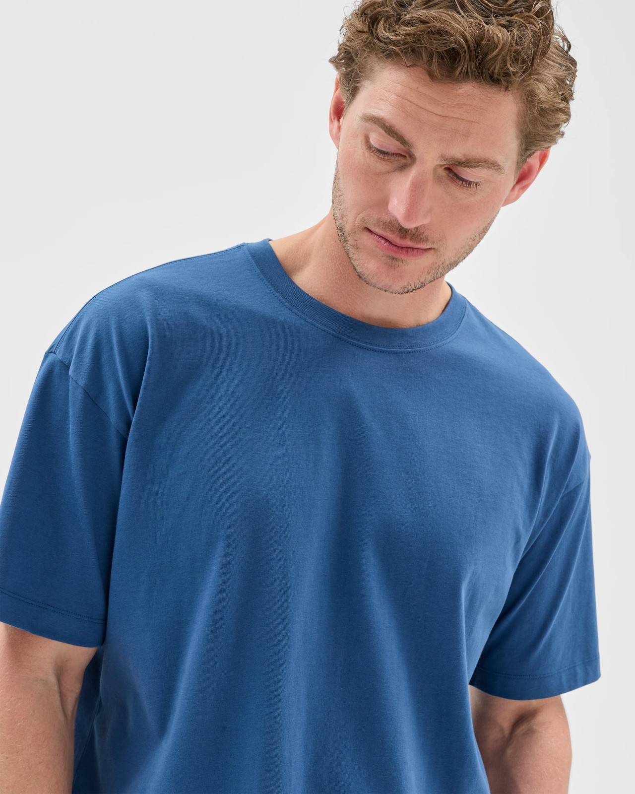 Australian Cotton Relaxed T-Shirt - Dark Blue 3 of 5