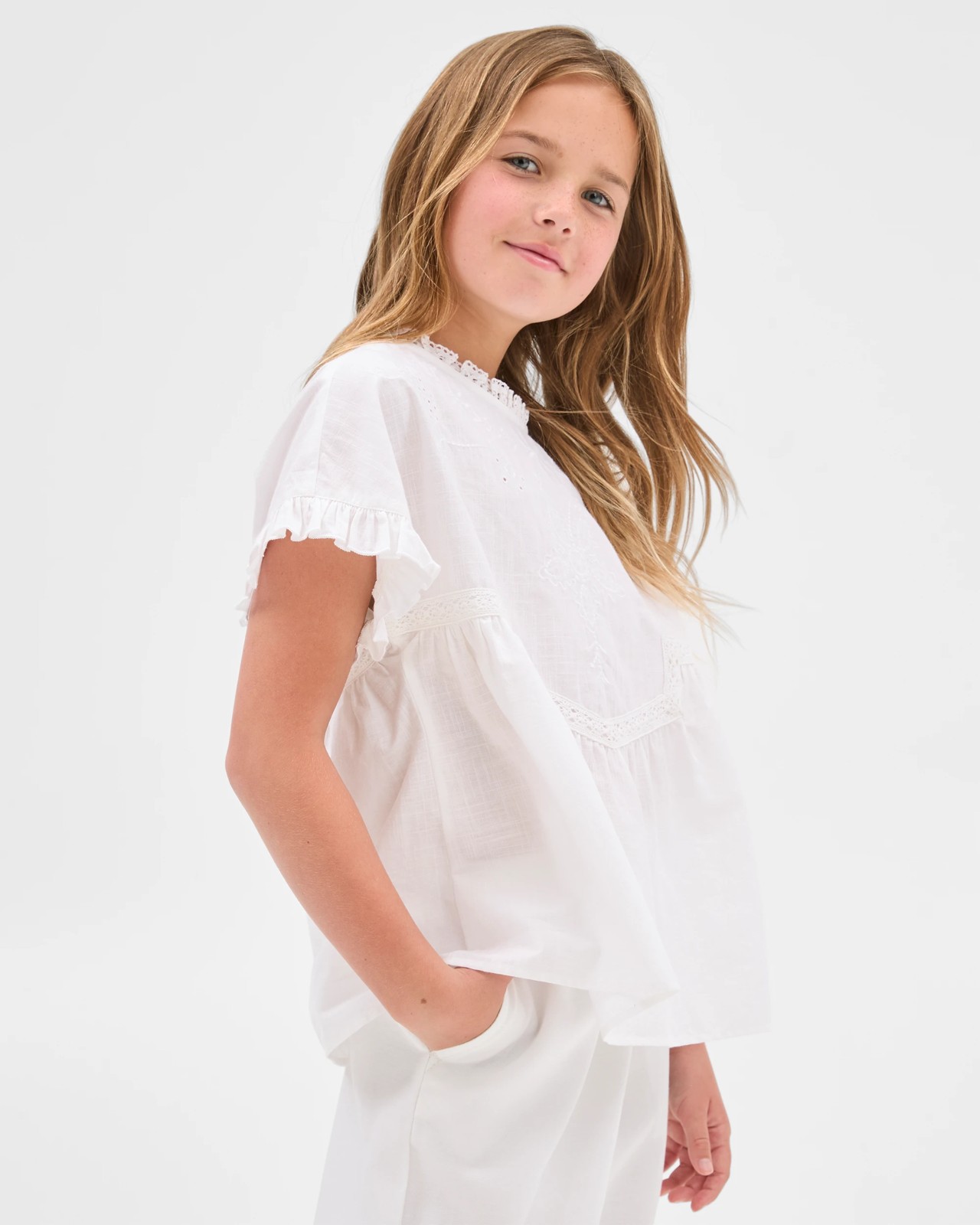 320_71873862_2+320T7187