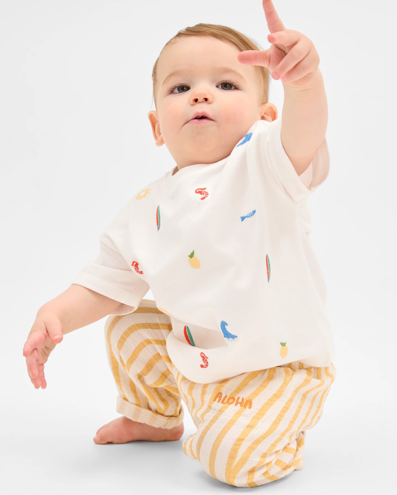 Baby Organic Cotton Embroidered T-Shirt - Beach Cream 3 of 6