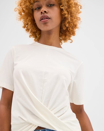 Petites Short Sleeve Twist Front T-Shirt