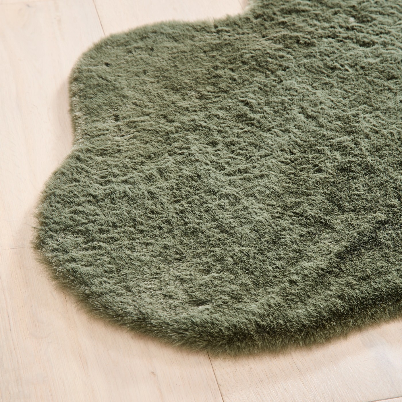 Anko Faux Fur Rug, Green - 110cm x 65cm 2 of 6