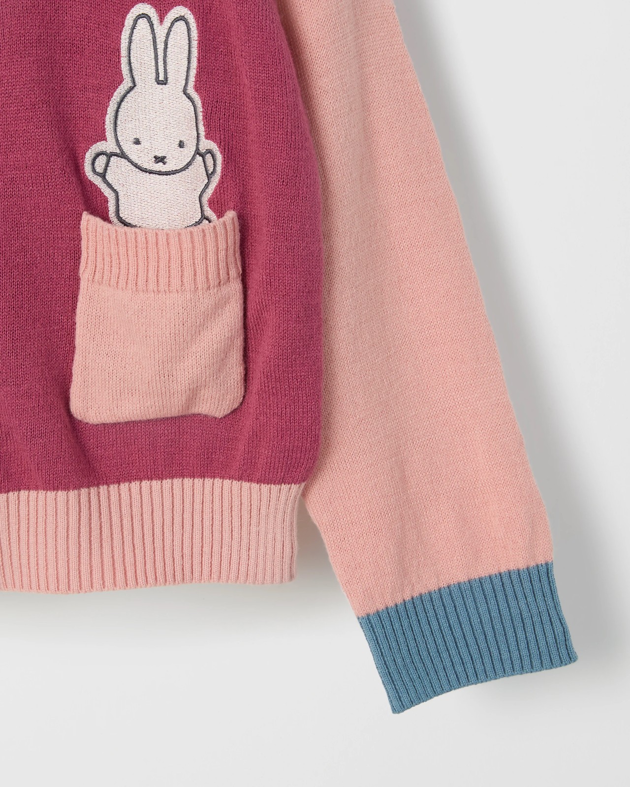 340_72179734_3+340T7217