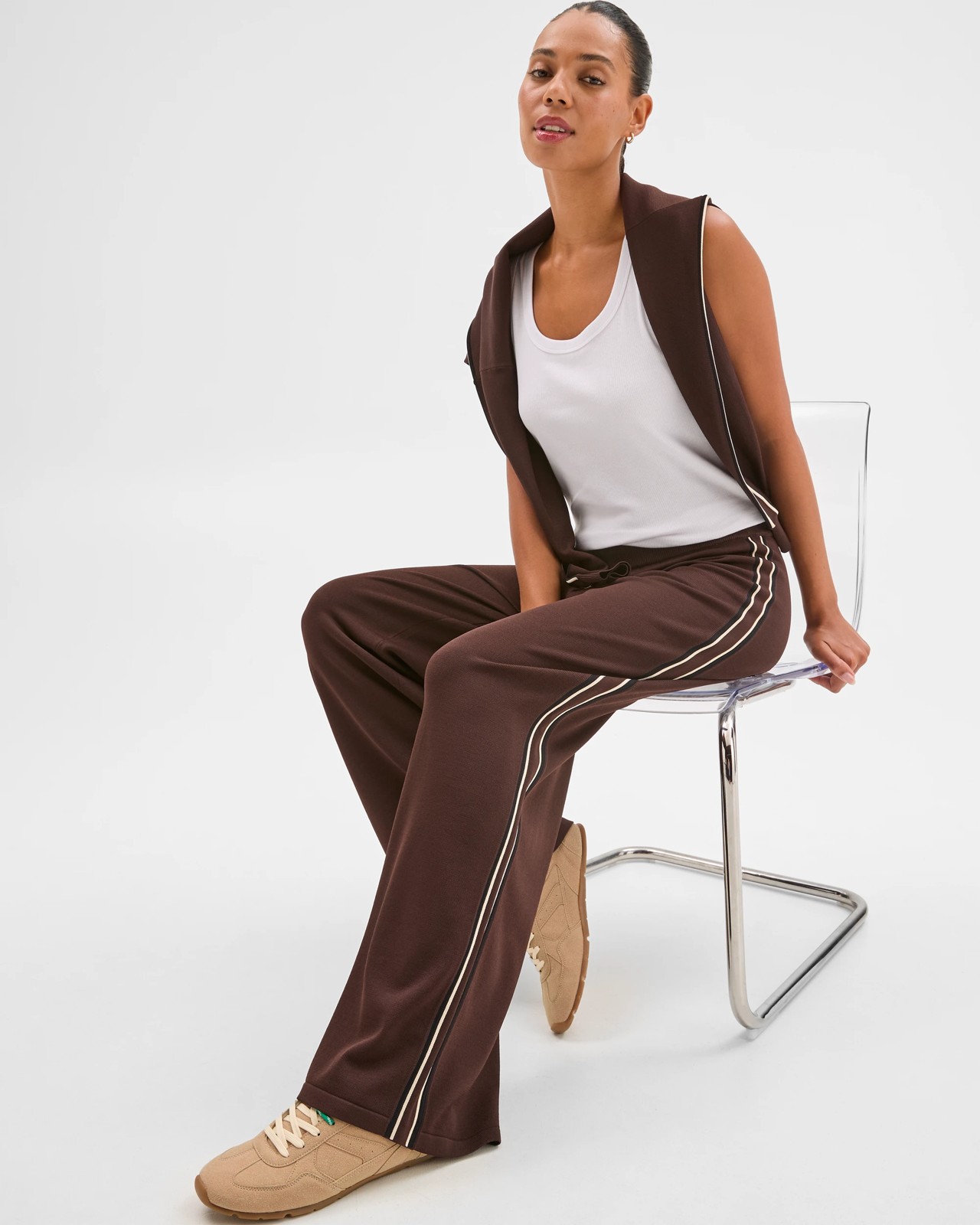 230_72096864_2+230T7209