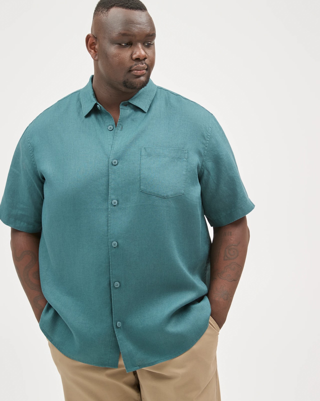 Plus Size European Linen Short Sleeve Shirt - Hunter Green 3 of 6