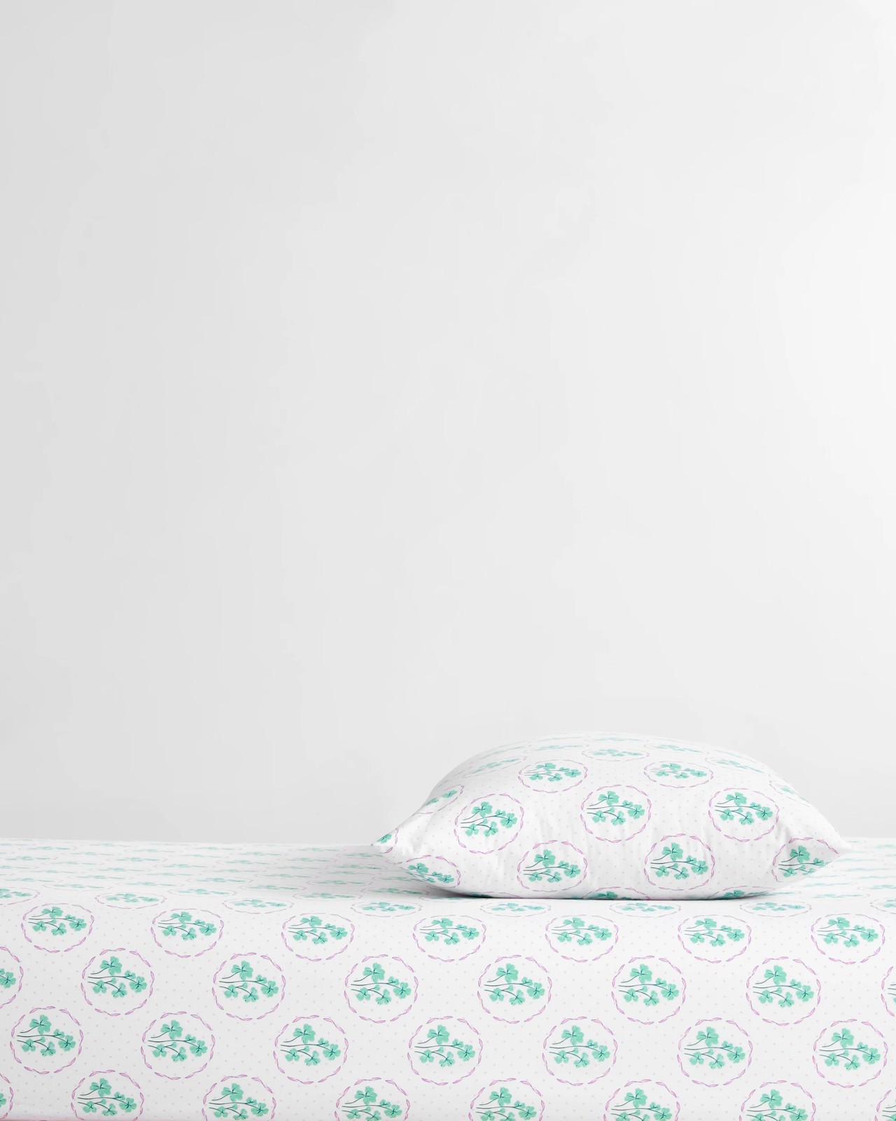 Clover Australian Cotton Fitted Sheet Set - SB 2 of 3