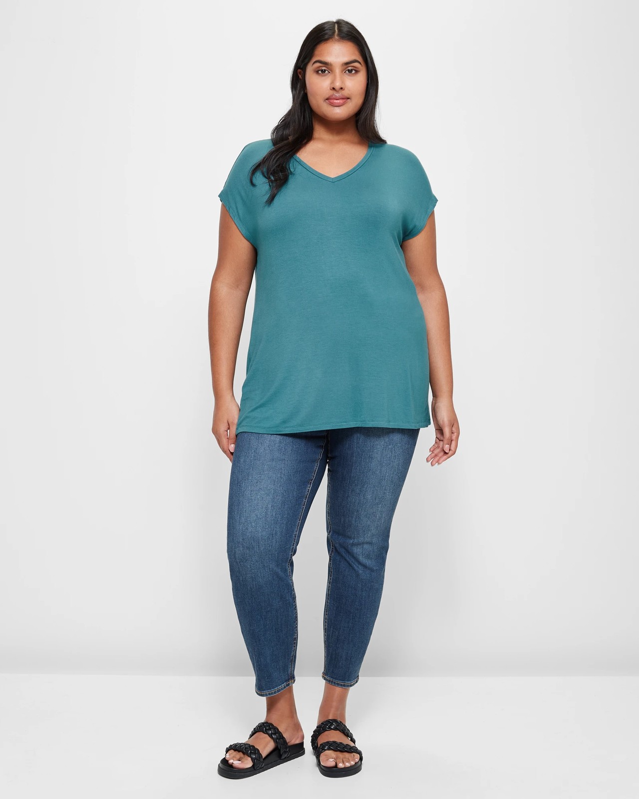 Curve V-Neck T-Shirt 2 of 5