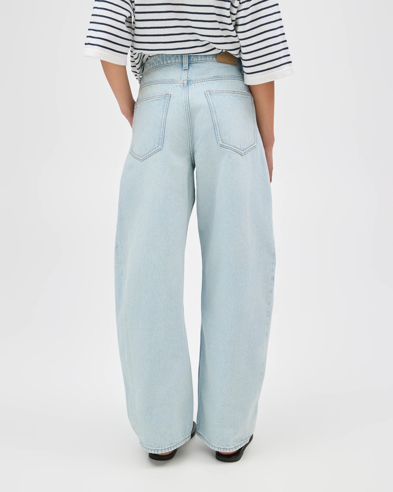 Barrel Leg Full Length Denim Jeans 6 of 6
