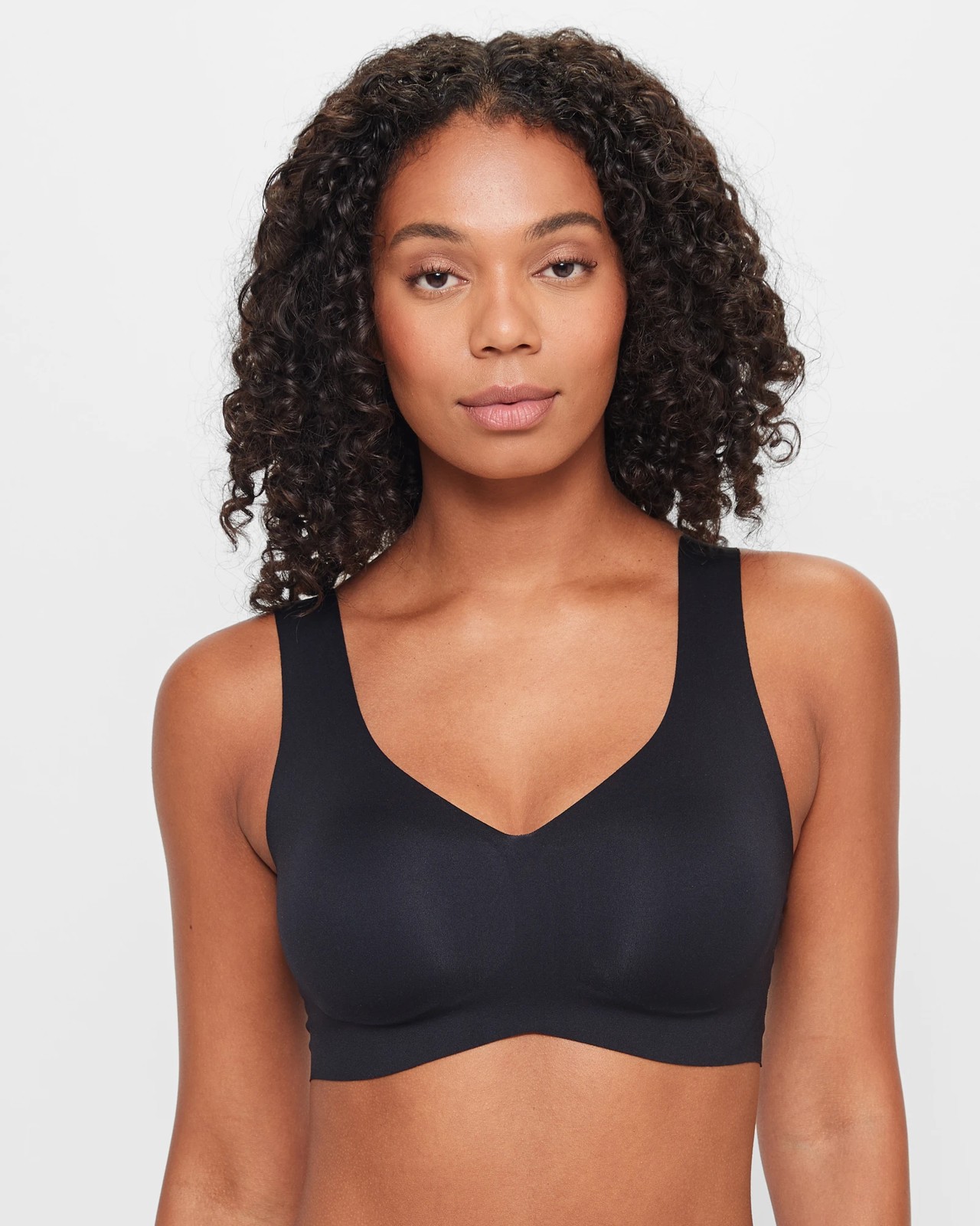 No Show Bonded Crop Top - Black