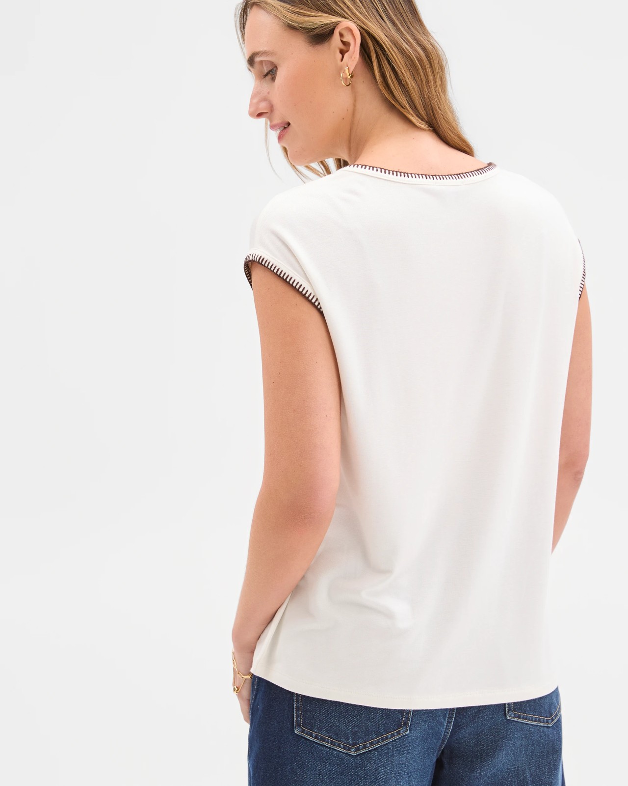 220_72104477_6+220T7210