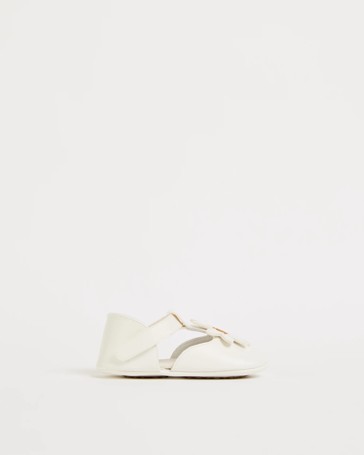 Pre-Walker Daisy Ballet Flats
