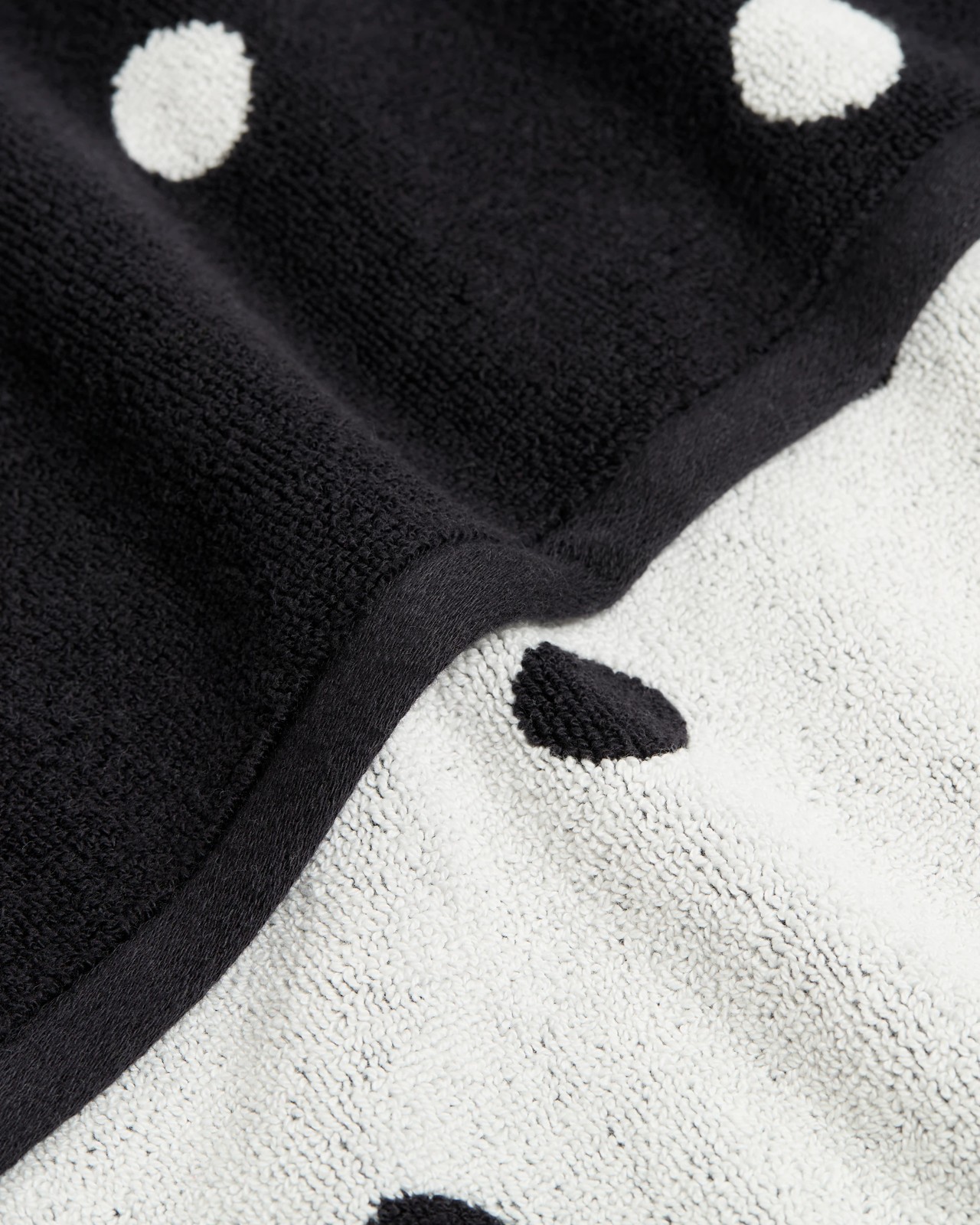 Senna Australian Cotton Polka Dot Bath Mat - Black Beauty 3 of 3
