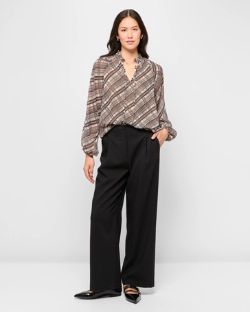 Long Sleeve Tie Neck Blouse - Preview
