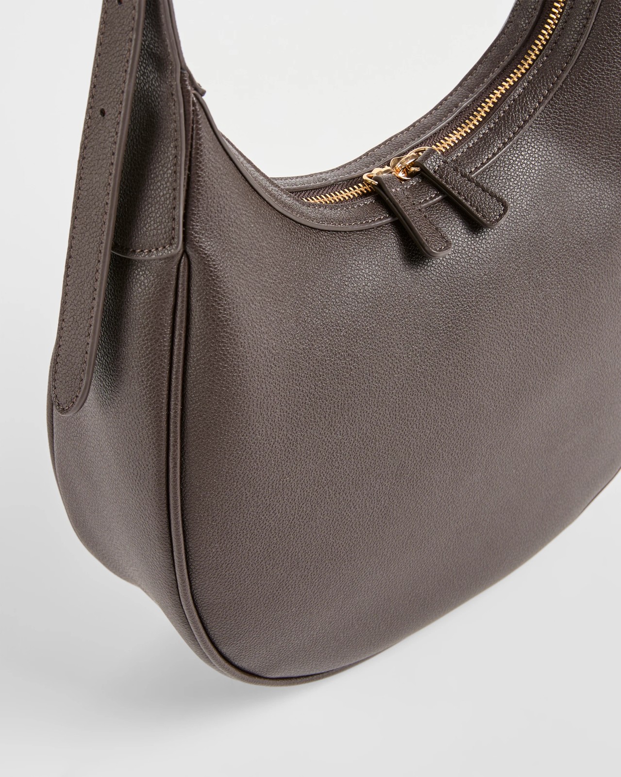 160_72132203_2+160T7213