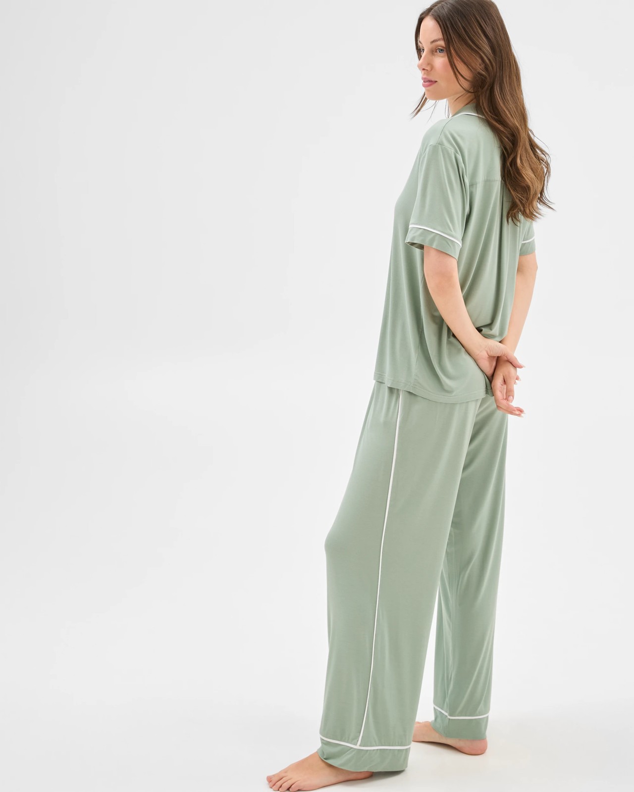 272_71797519_4+272T7179