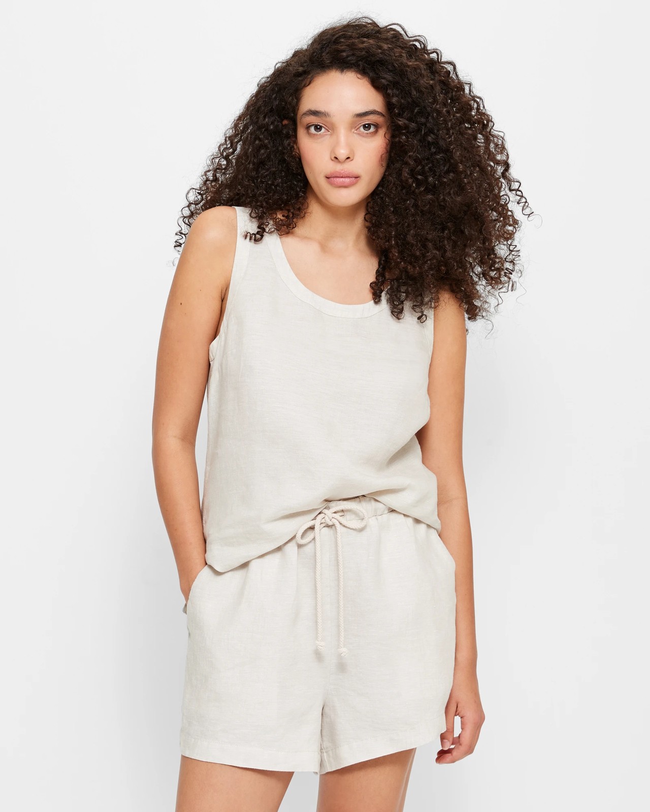 Linen Cross-Dyed Shorts