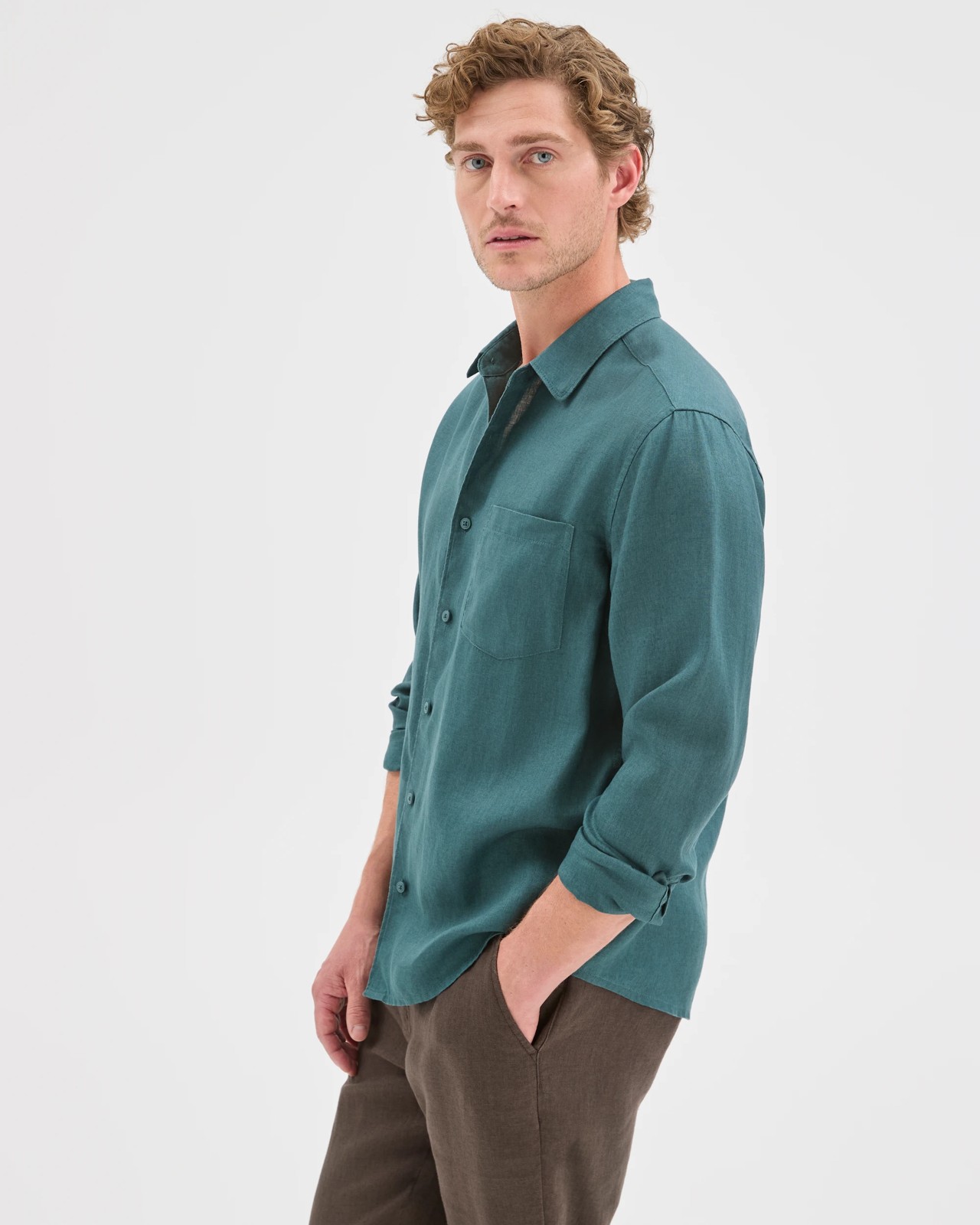 European Linen Long Sleeve Shirt - Hunter Green 3 of 5