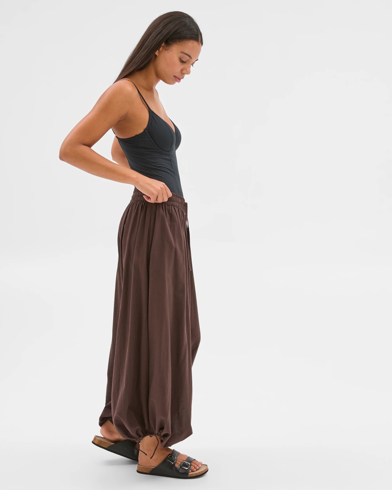 225_71916583_4+225T7191