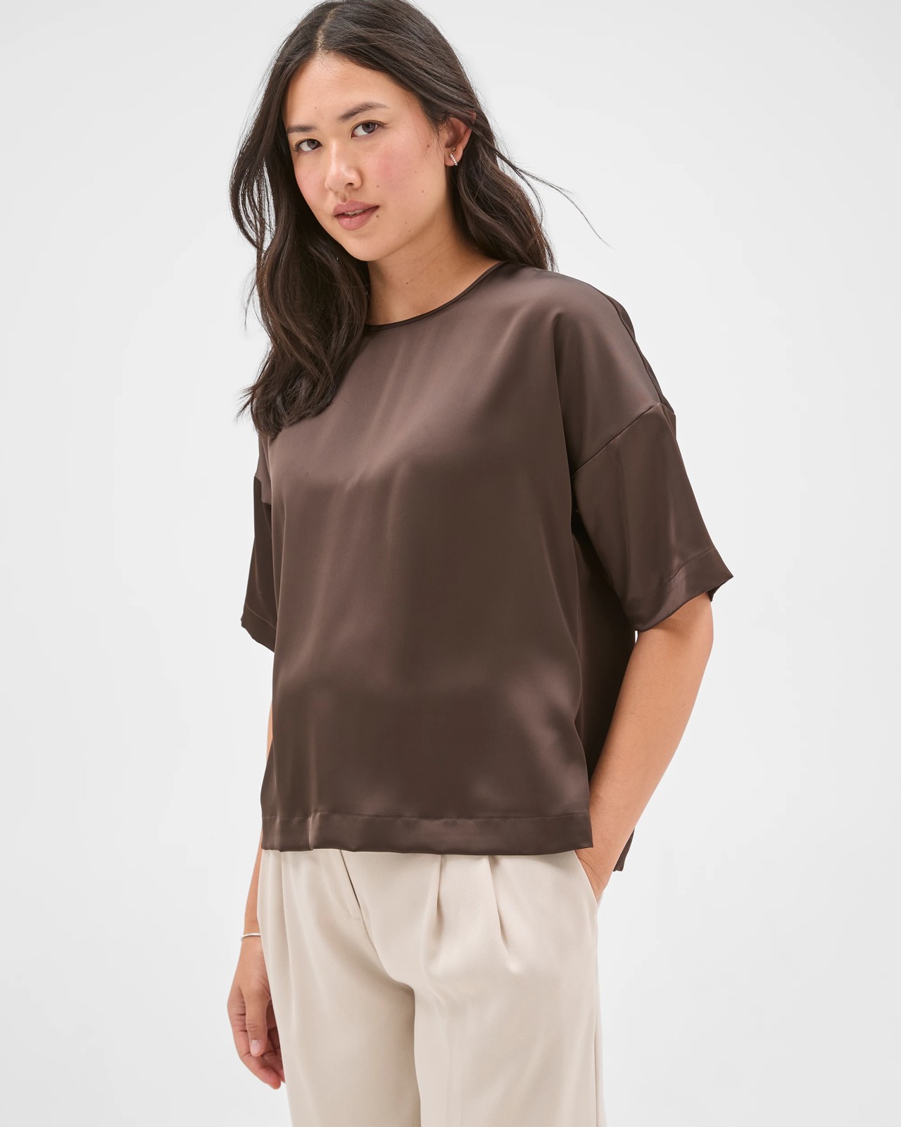 Preview Kali Satin Boxy T-Shirt - Coffee Bean 4 of 5