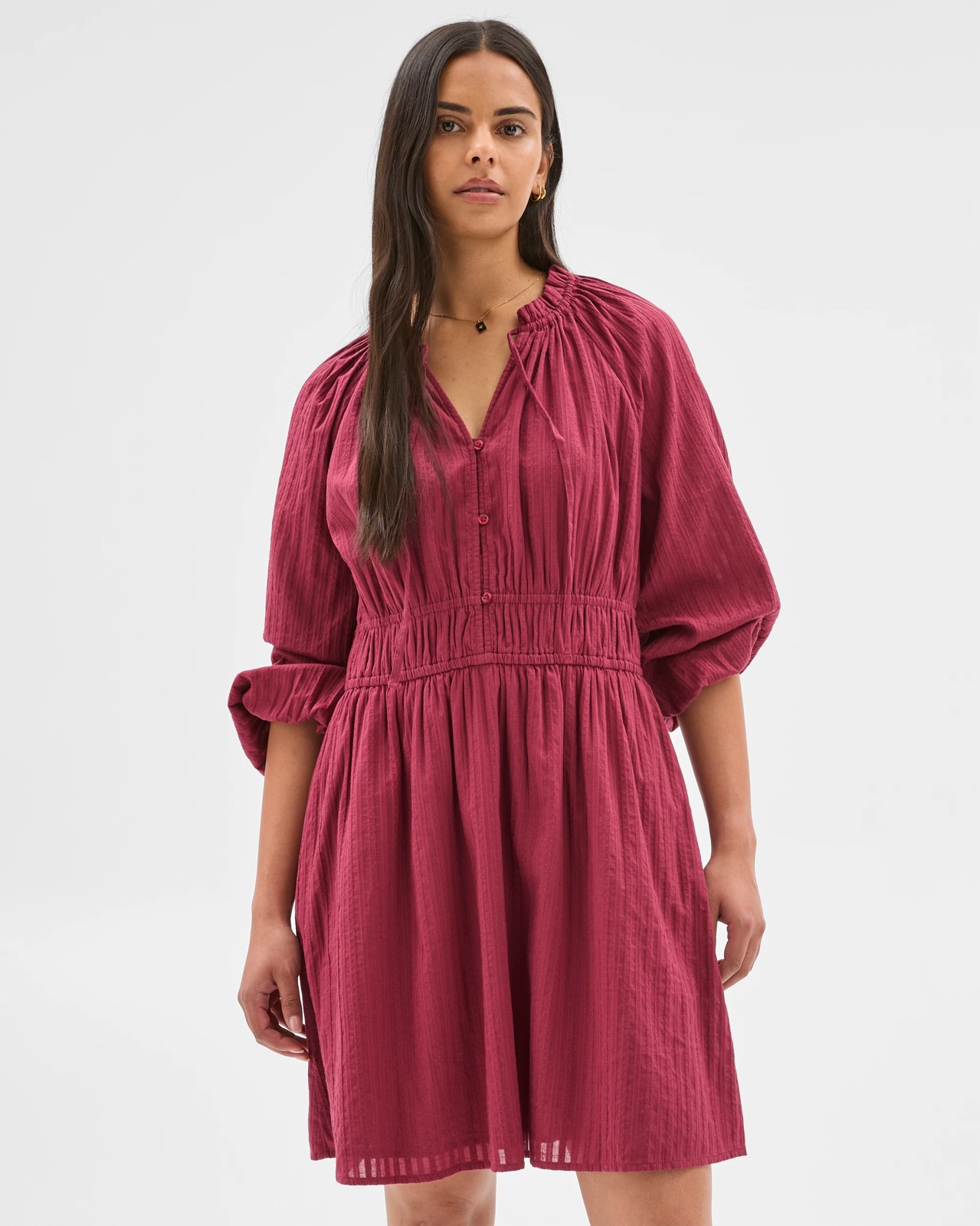 225_72093368_3+225T7209