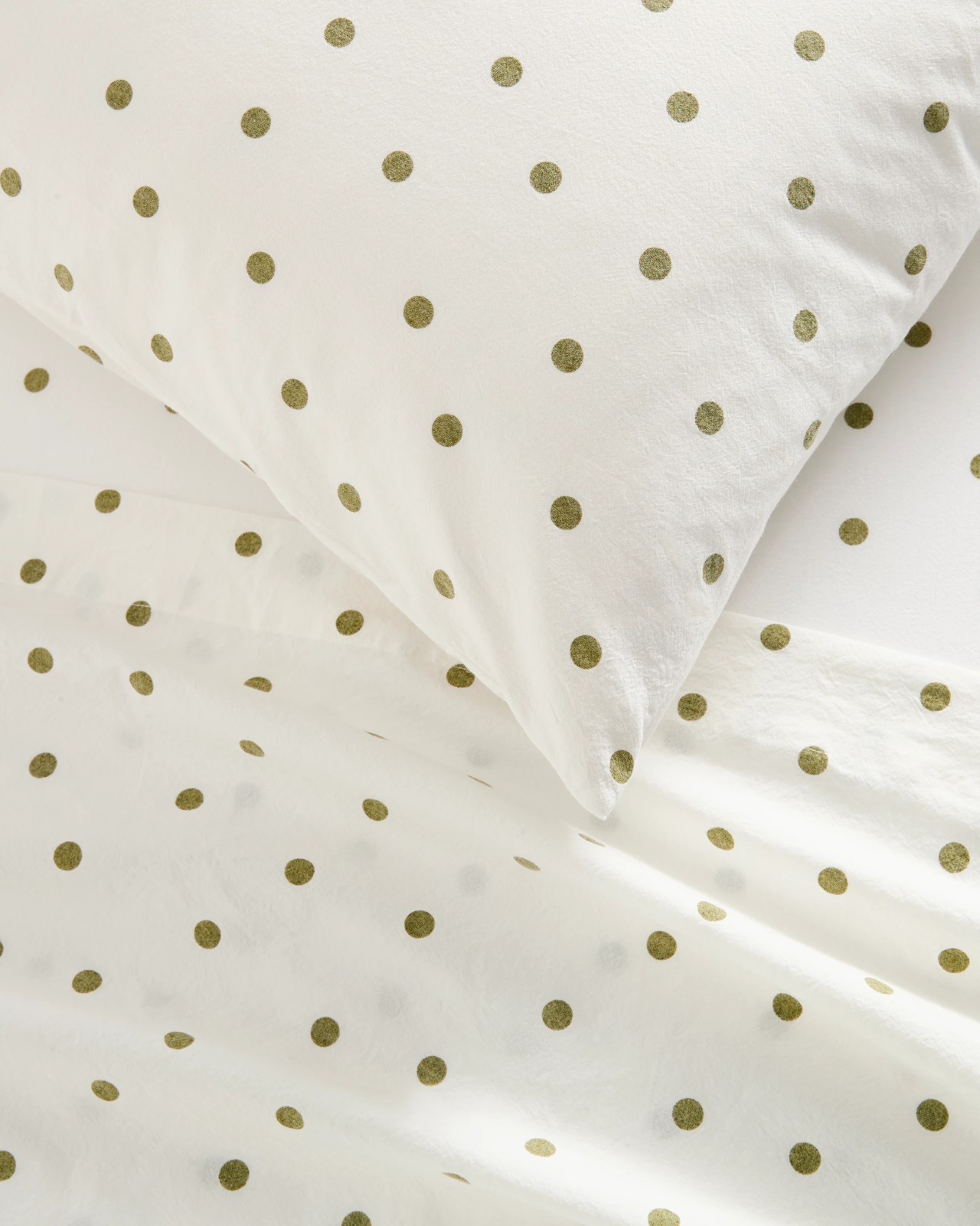 Arlo Polka Dot Stonewash Cotton Fitted Sheet - Avocado 3 of 3