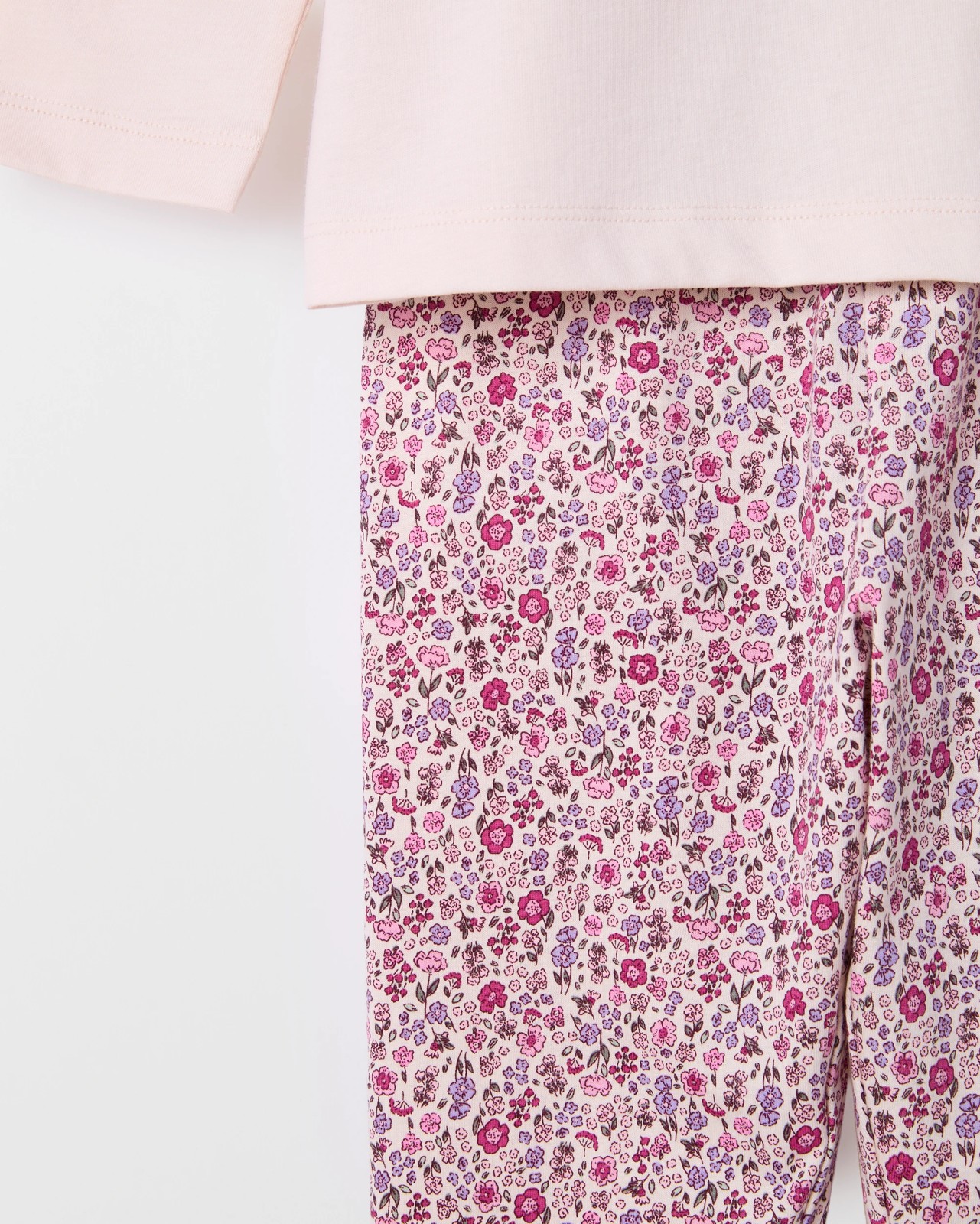 370_72228739_3+370T7222