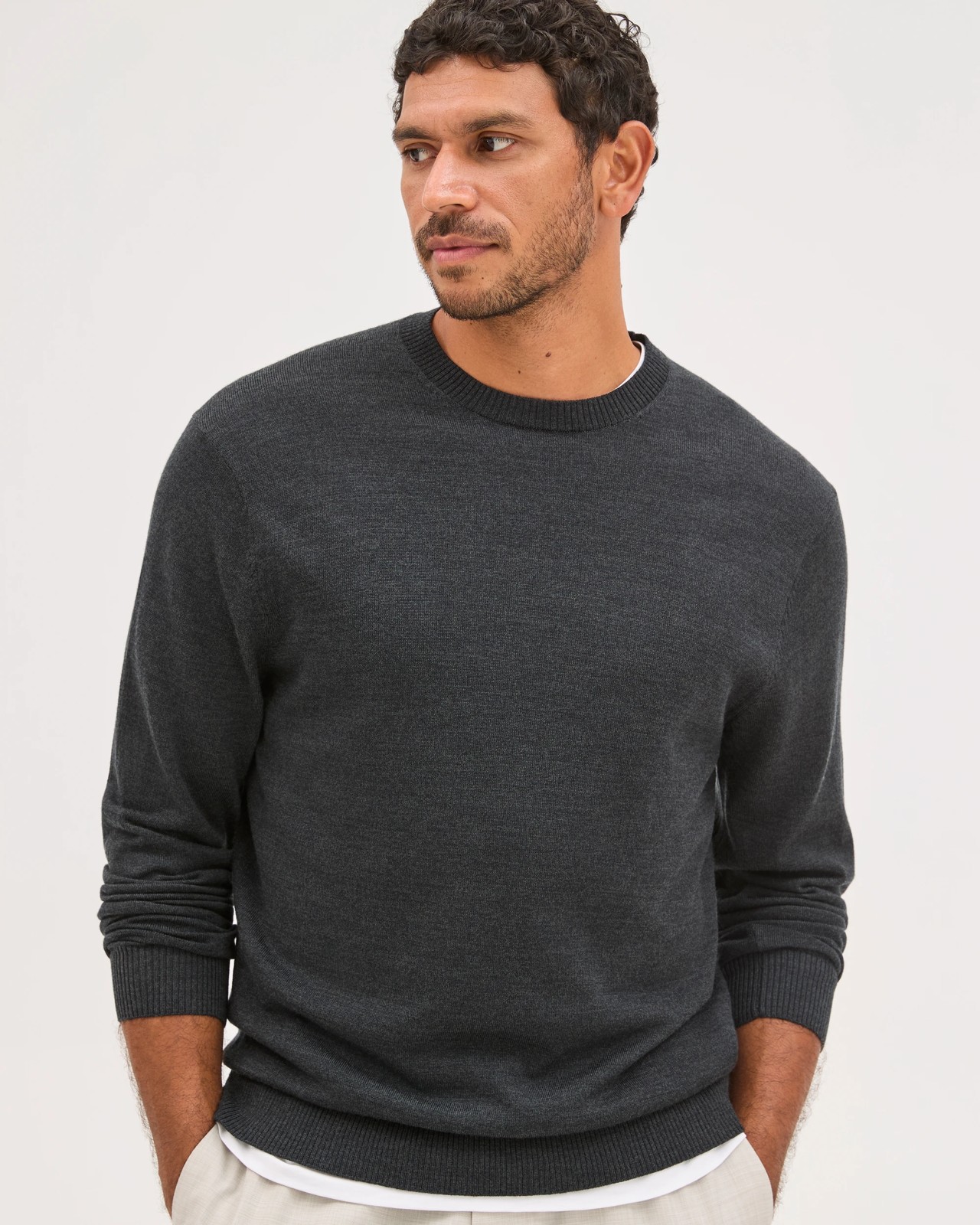 Preview Australian Merino Wool Knit Jumper - Black 3 of 5