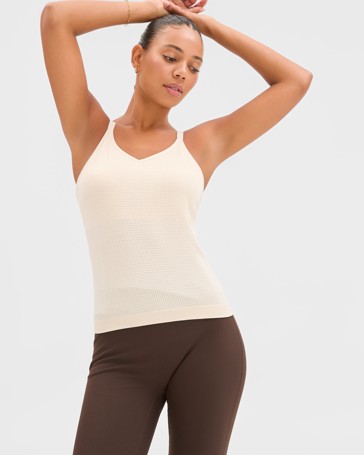 Active Seamfree V-Neck Knit Tank Top