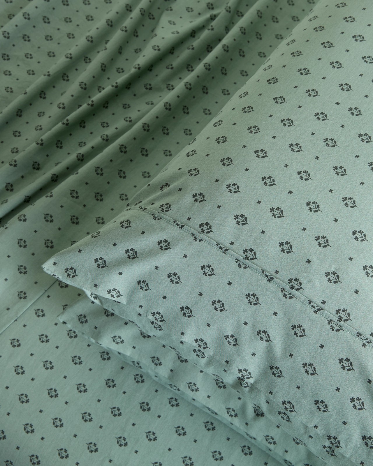 Amelia Australian Cotton Print Fitted Sheet Set 2 of 3