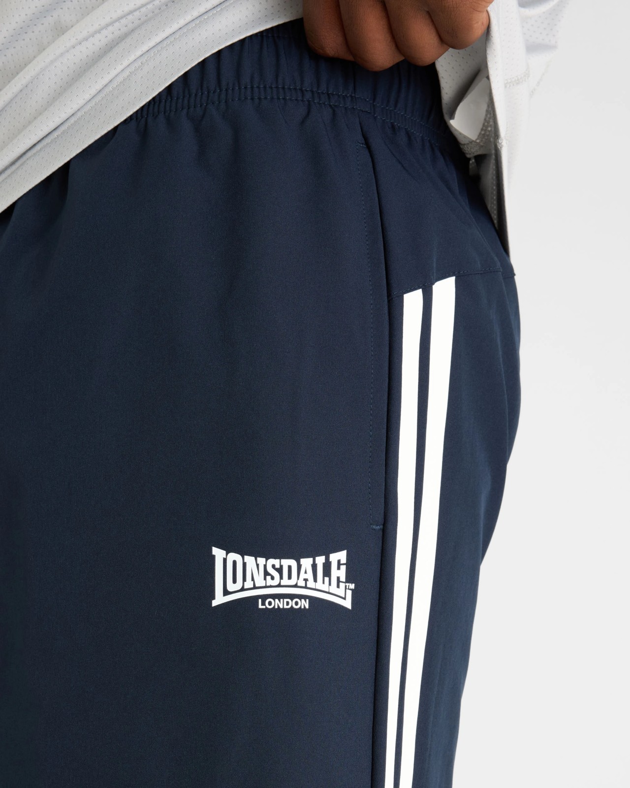 Lonsdale London Active Tech Shorts 3 of 4