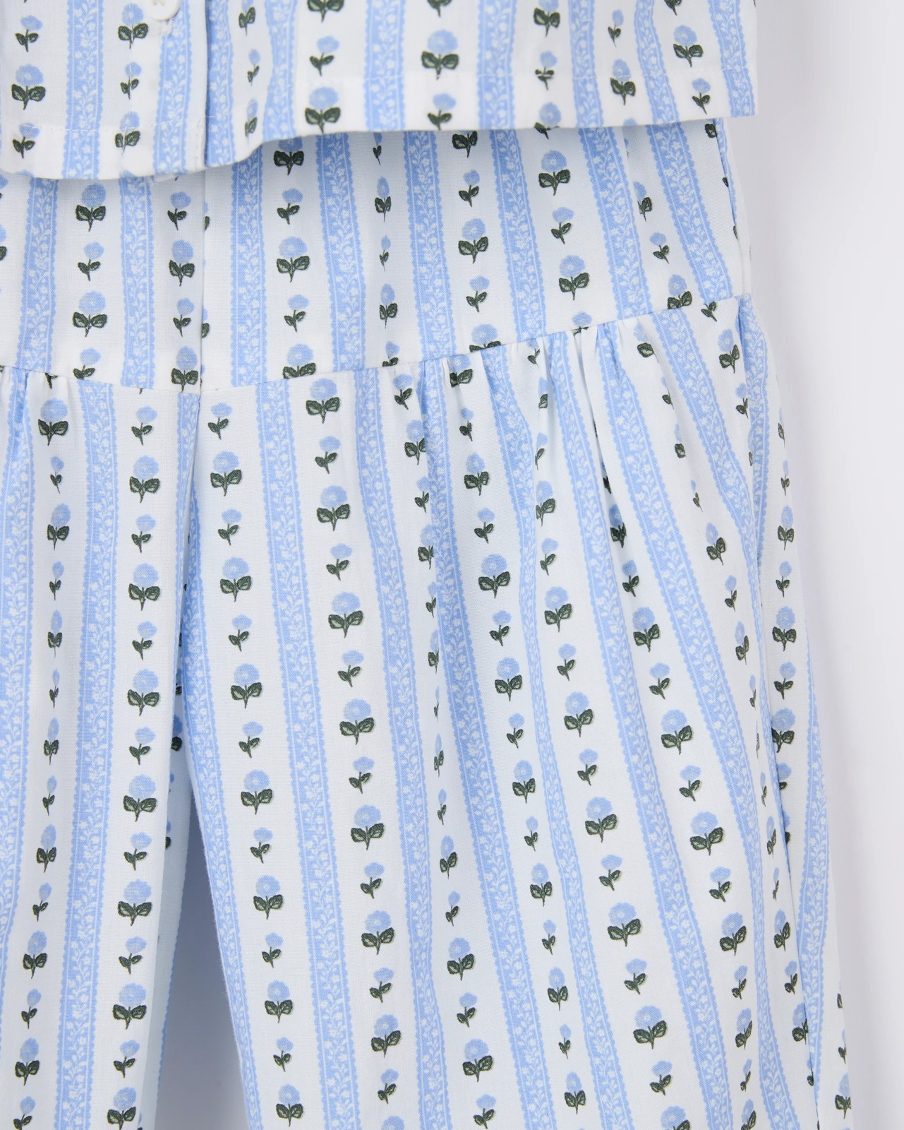 355_71902609_5+355T7190