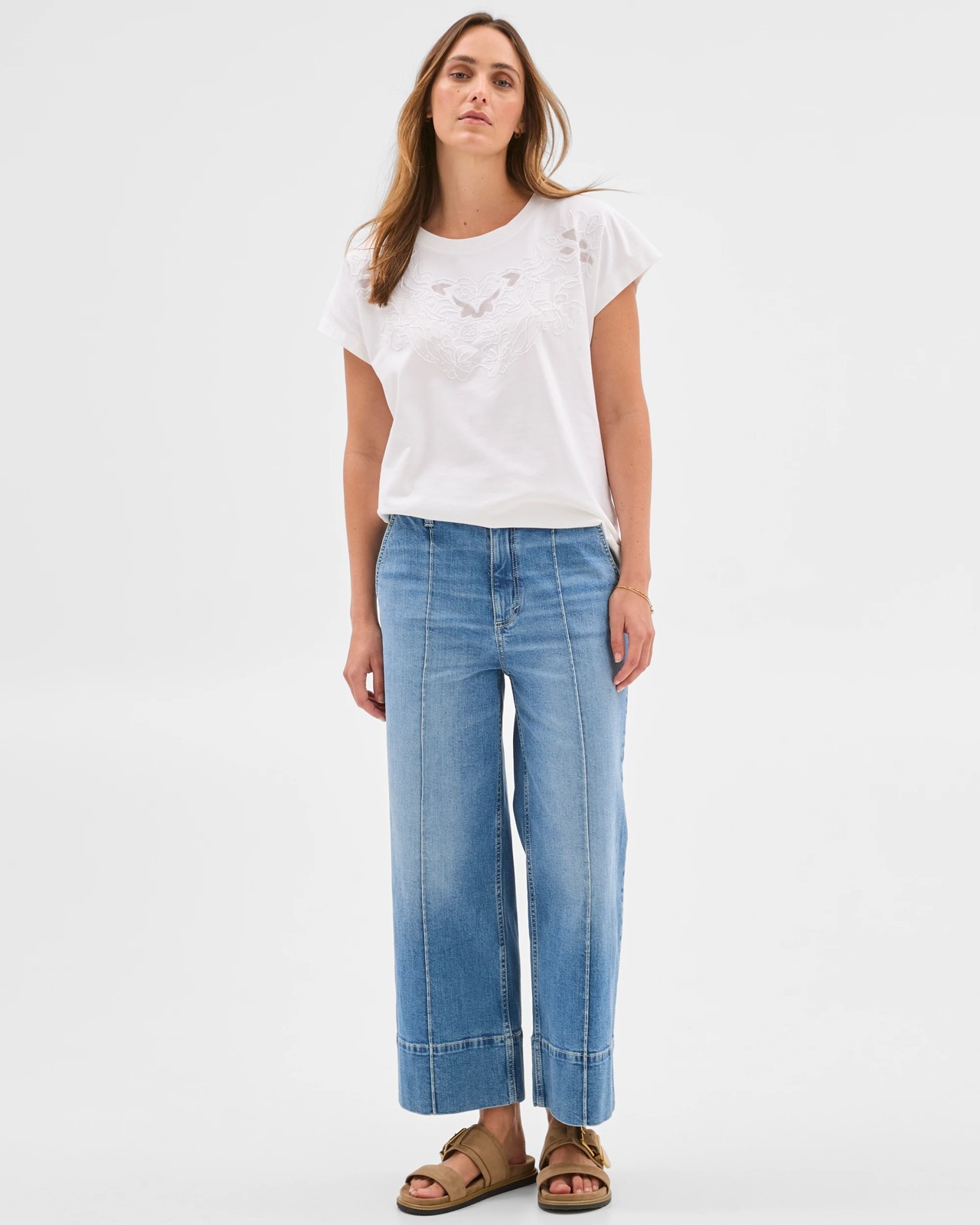 220_71717456_2+220T7171