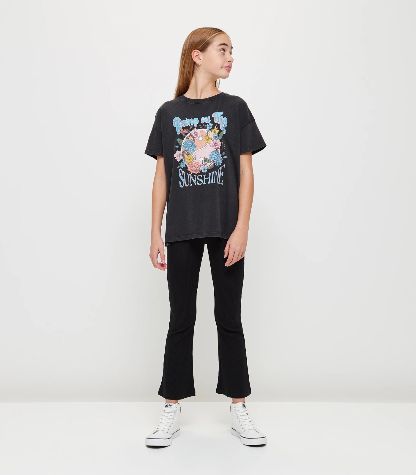 Longline Graphic T-shirt 2 of 5