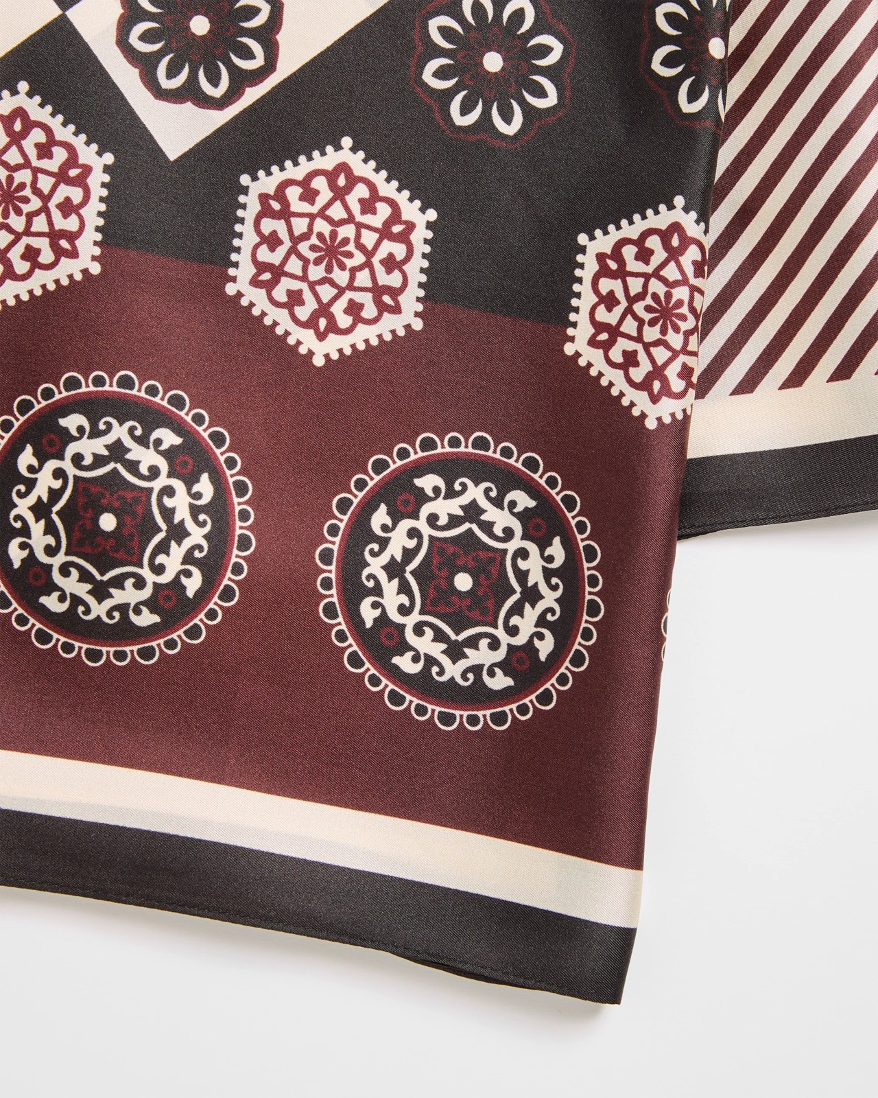 160_72120903_2+160T7212