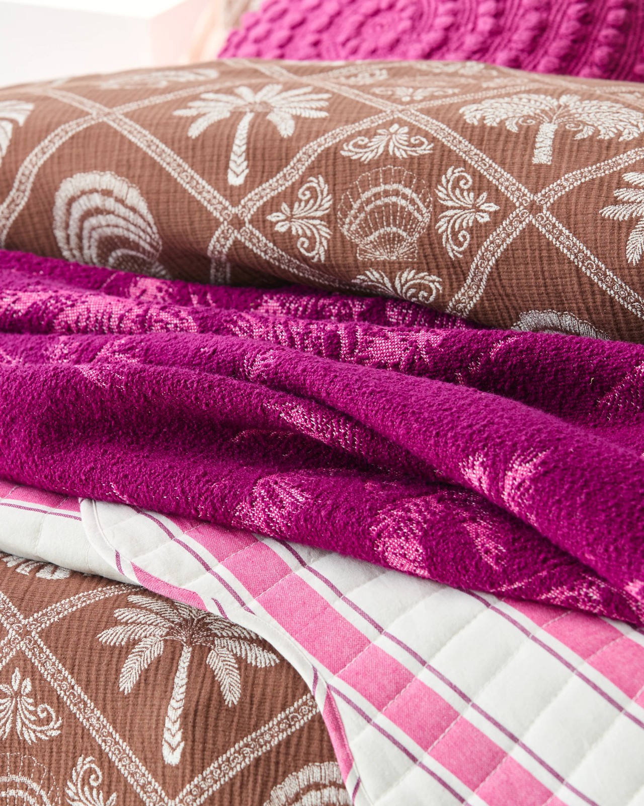 Alexandra Jacquard Palm Cotton Quilt Cover Set 4 of 6