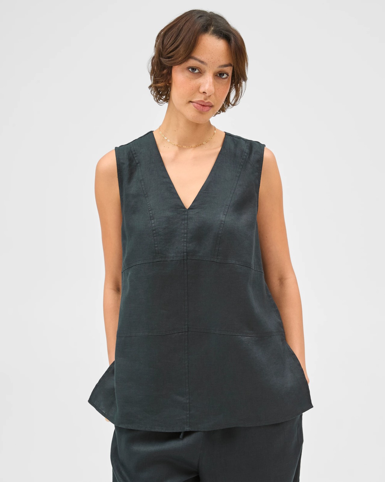 European Linen Sleeveless Tunic - Black 2 of 6