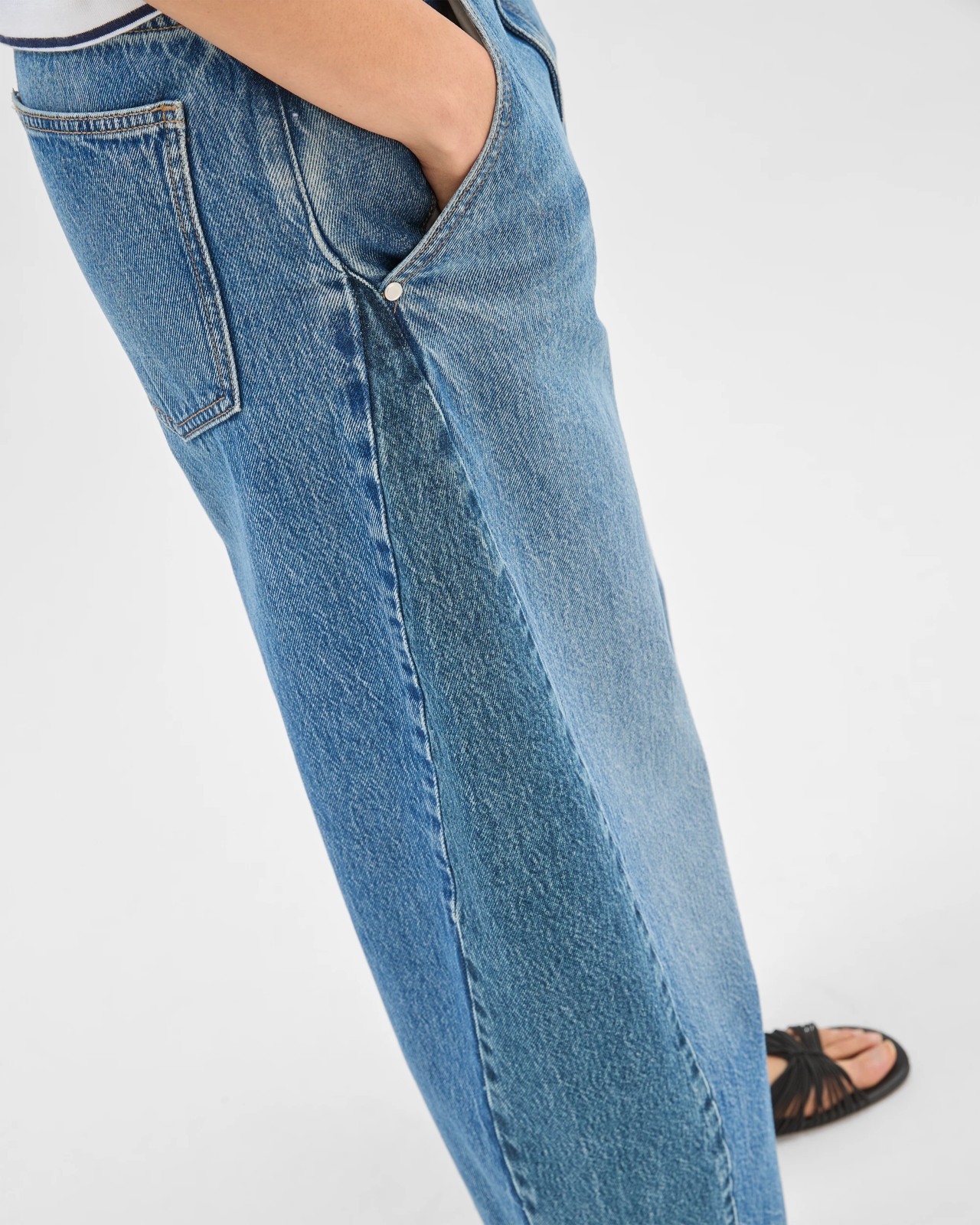 Barrel Leg Full Length Denim Jeans - Mid Worn Indigo 3 of 5