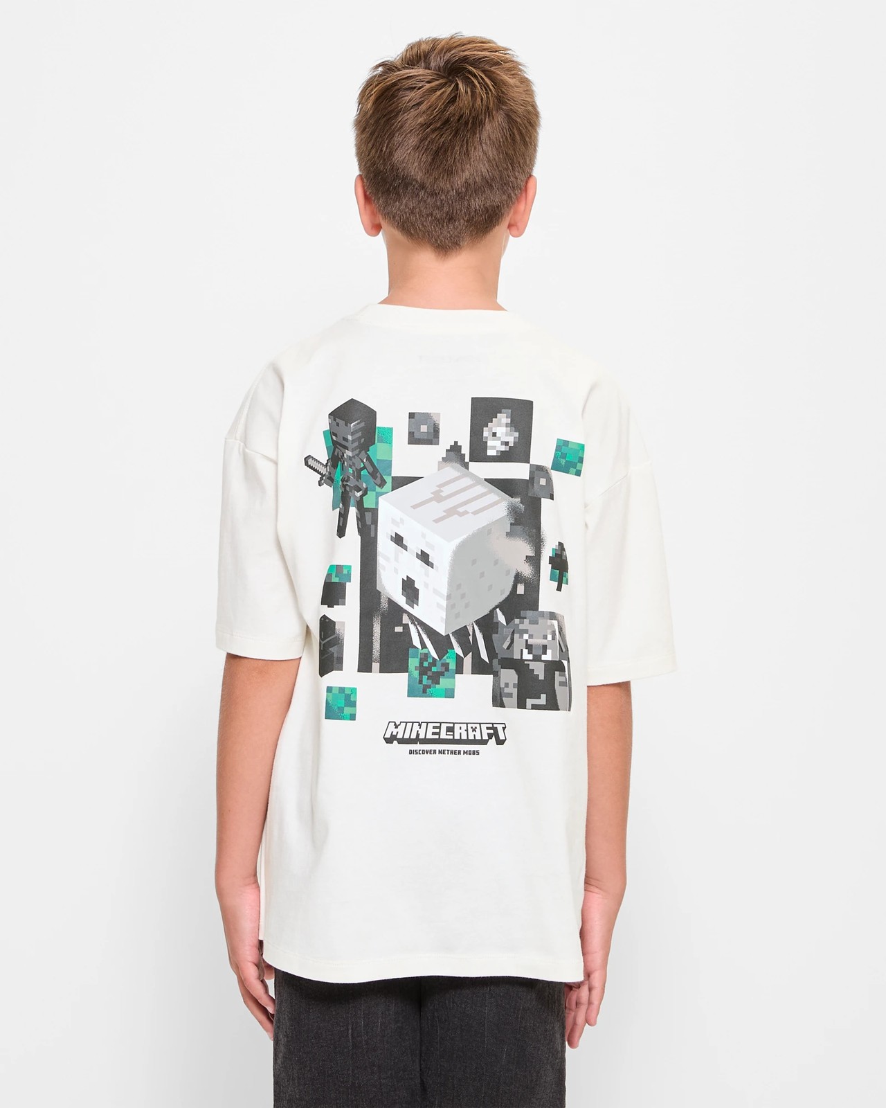 375_69995897_3+375T6999