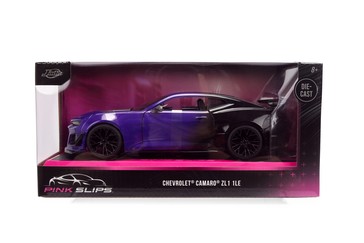 Pink Slips 1:24 Die-Cast Vehicle - Assorted